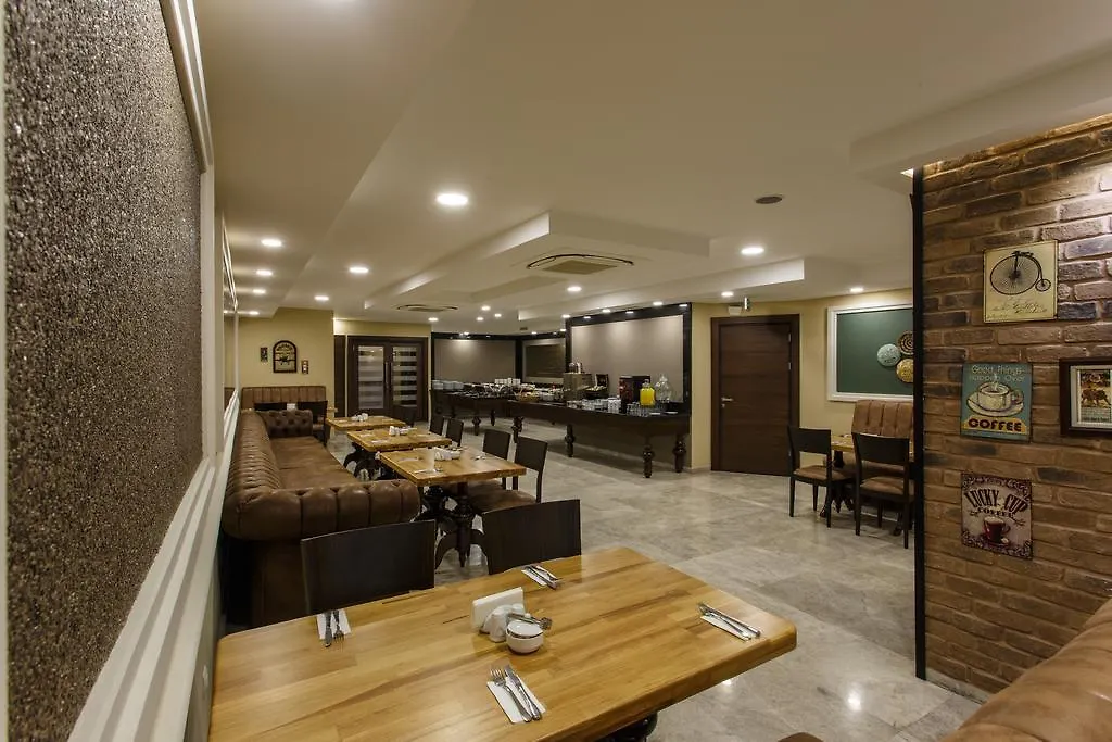 Antroyal Hotel Antalya