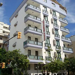 3* Otel Mera Park